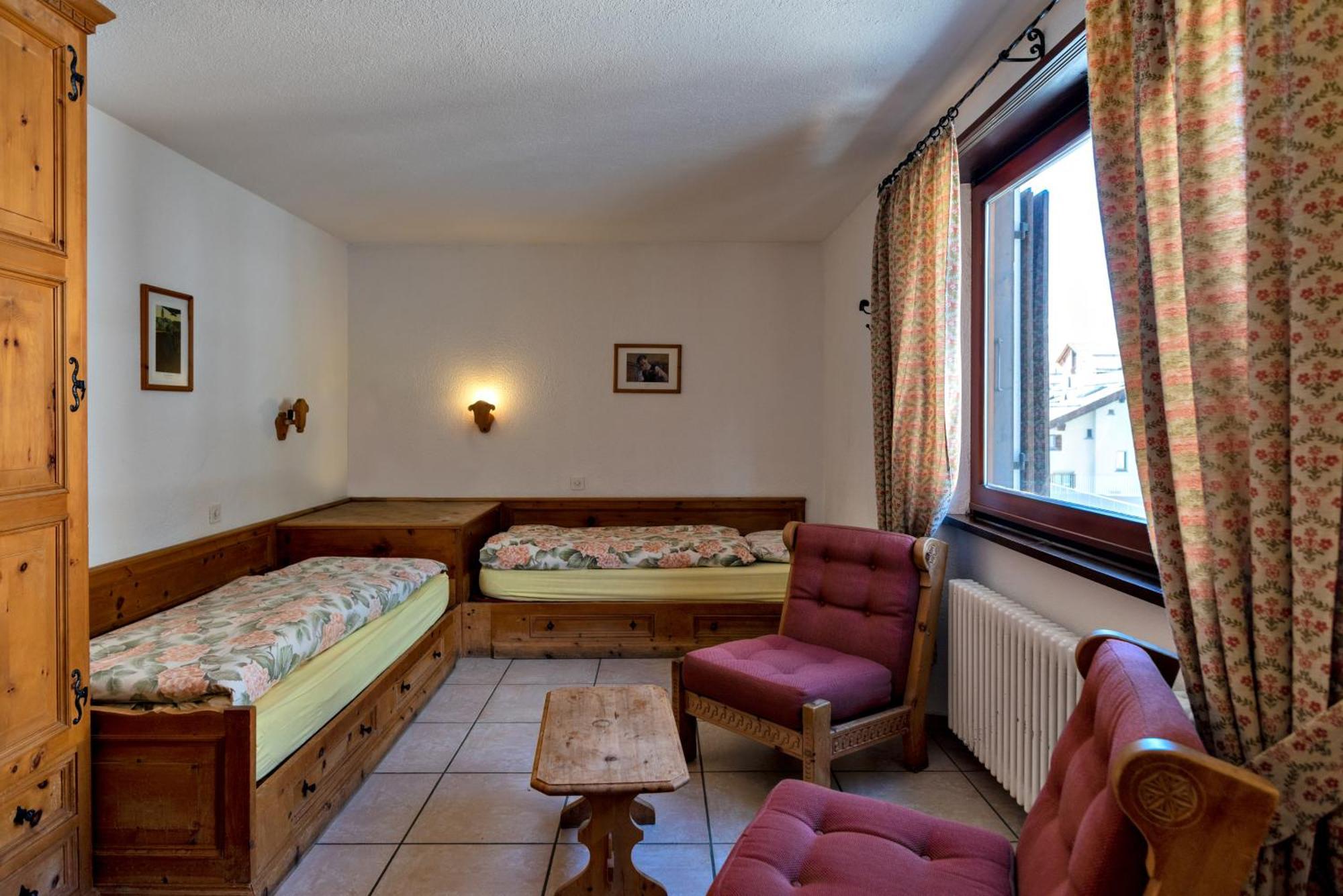 Silva Appartments And Rooms Silvaplana Δωμάτιο φωτογραφία